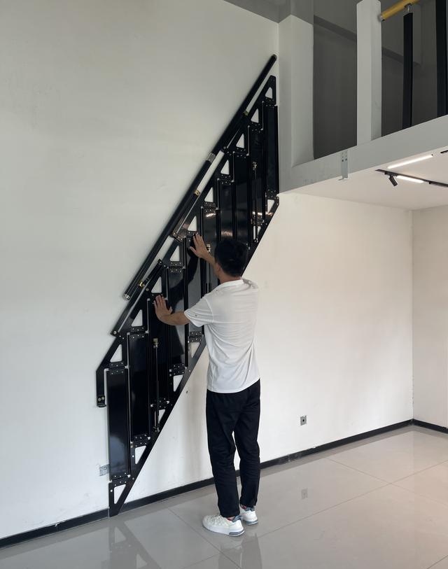 阁楼智能梯_阁楼楼梯的装修效果图大全_优品家居全自动梯