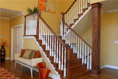 楼梯休息平台柱子_楼梯安装施工注意事项_楼梯休息平台尺寸规范