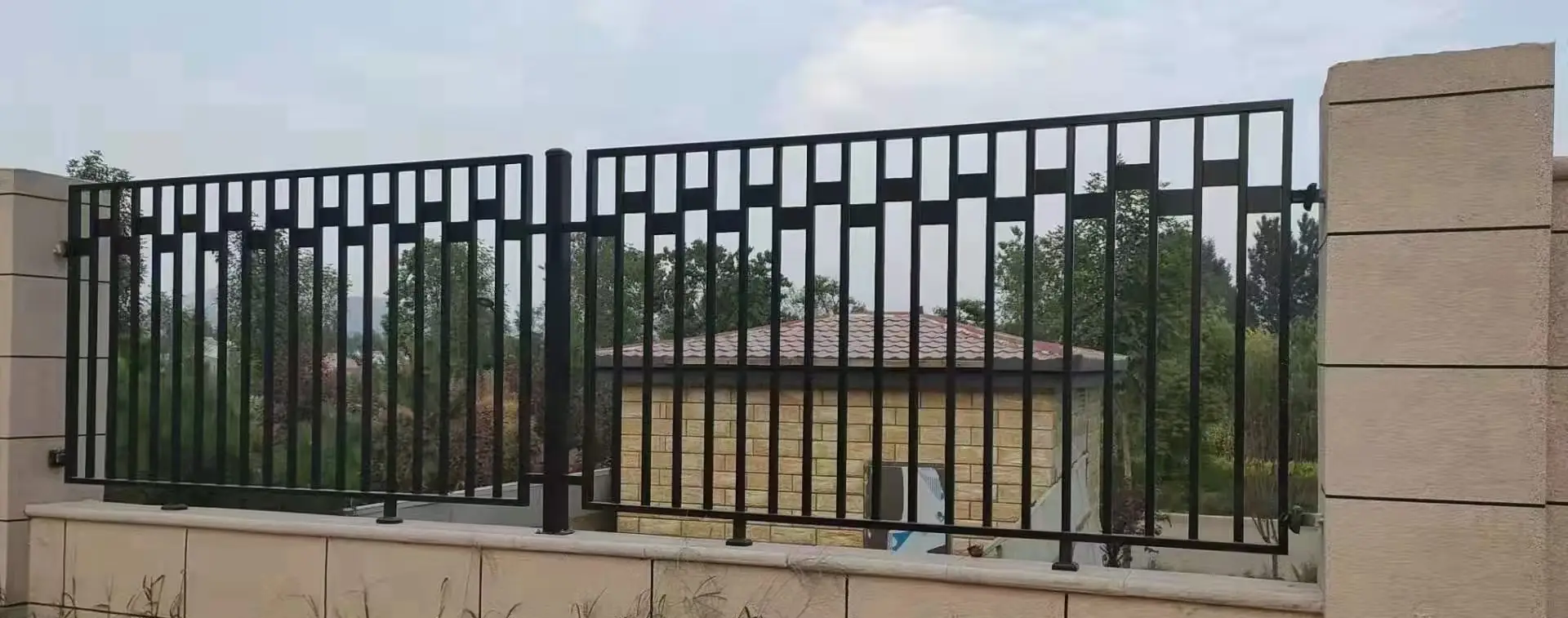 不同材质护栏应用效果示意